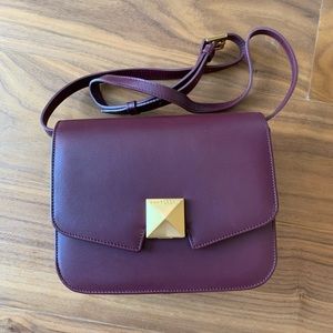 Emp.T Label Classic Cube Cow Leather Bag Burgundy